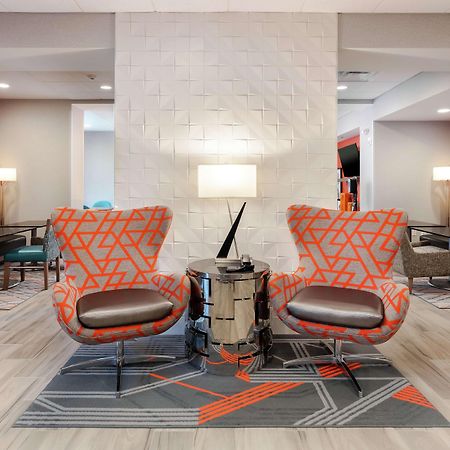Hampton Inn Acworth Bagian luar foto