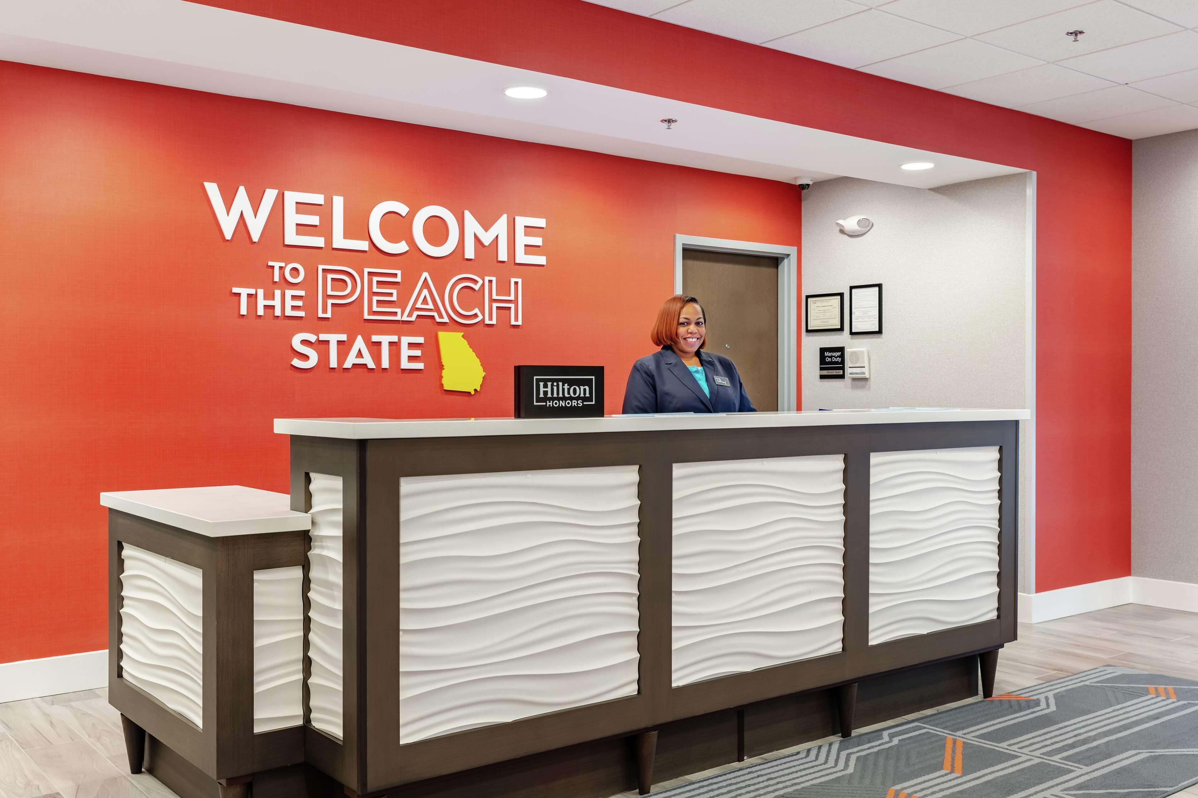 Hampton Inn Acworth Bagian luar foto