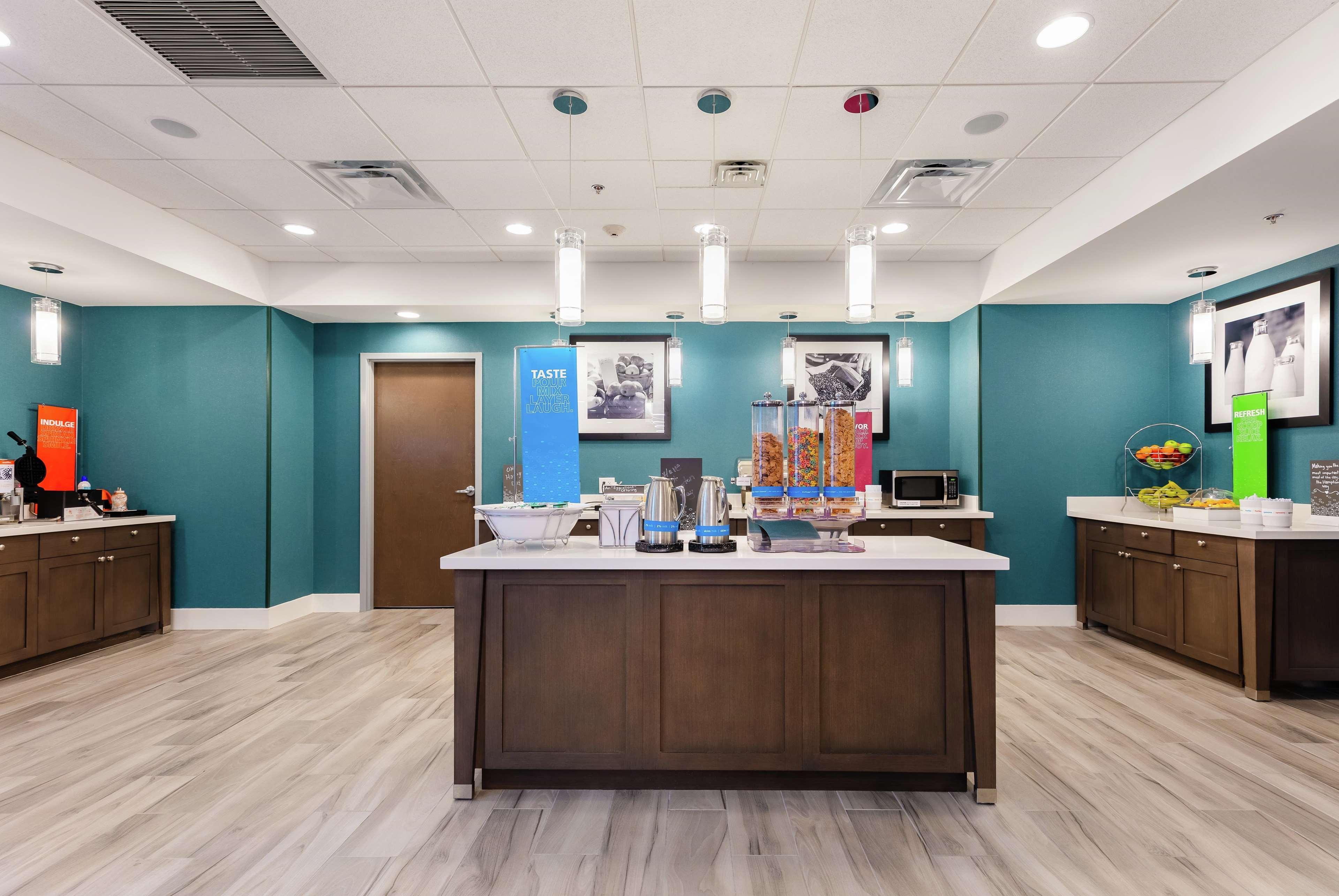 Hampton Inn Acworth Bagian luar foto